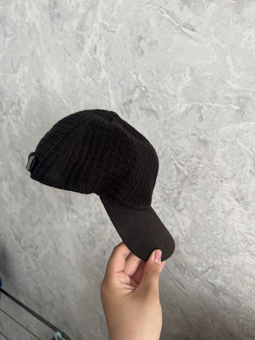 Продам мужскую кепку