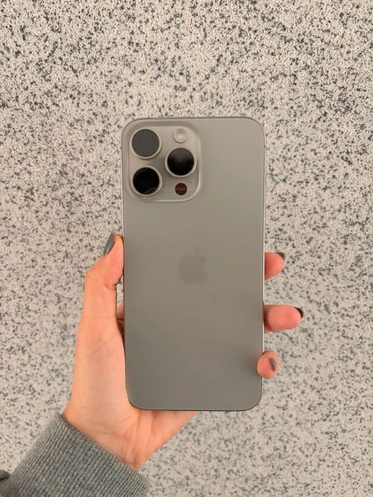 Продам айфон/iphone 15 pro max