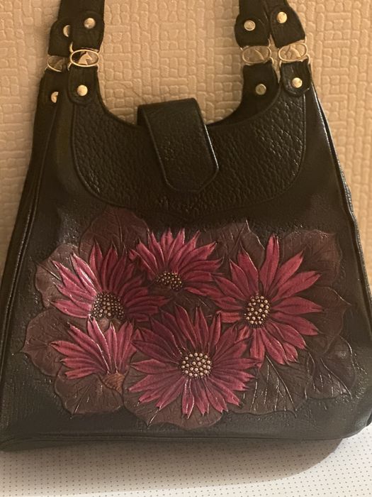 Сумка кожанная новая