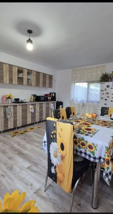 Casa  P+E Goiești str Principala 18 km de Craiova 
Pro
