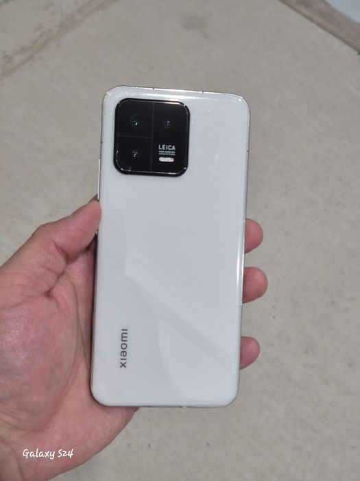 Xiaomi 13 12/256gb