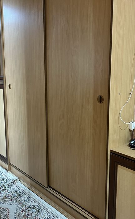 Продам купе-шкаф