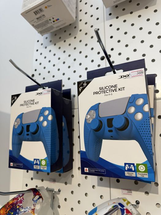 Чехлы защитные для playstation 4/5