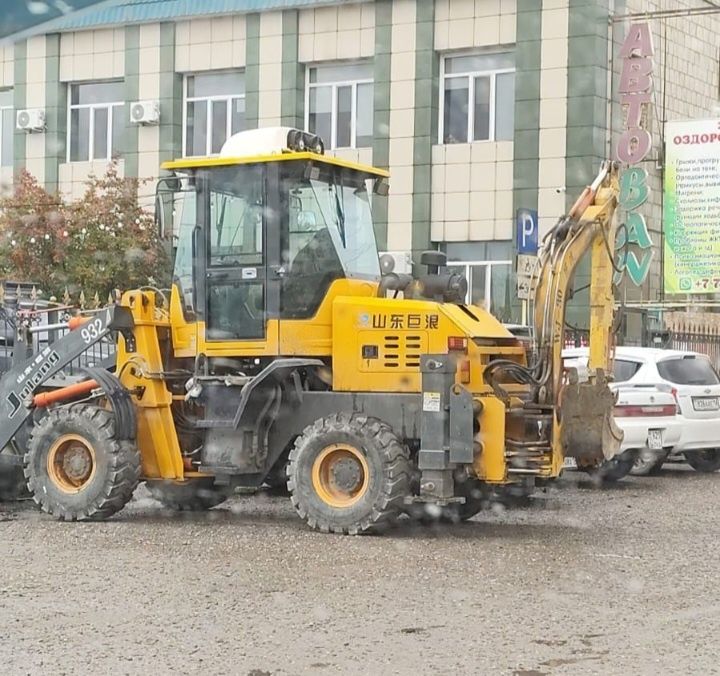 Продам экскаватор погрузчик