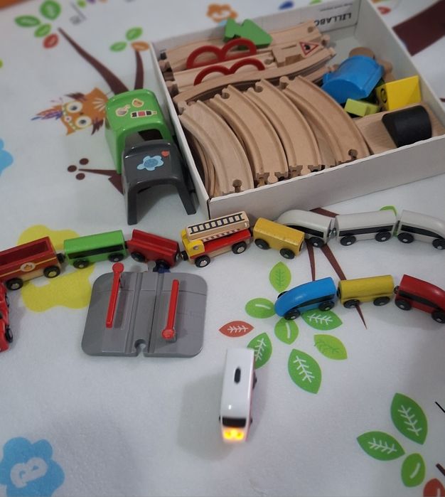 Trenuleț copii si electric