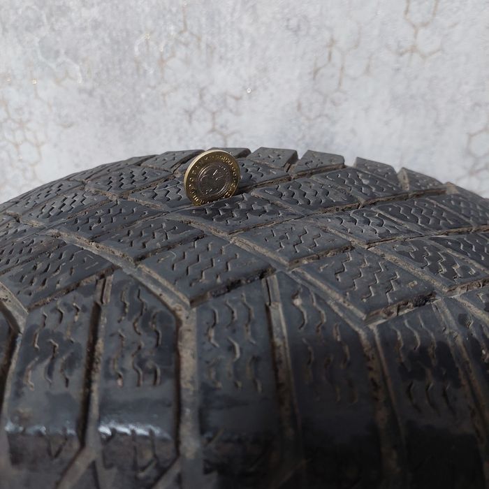 Шины Continental R16