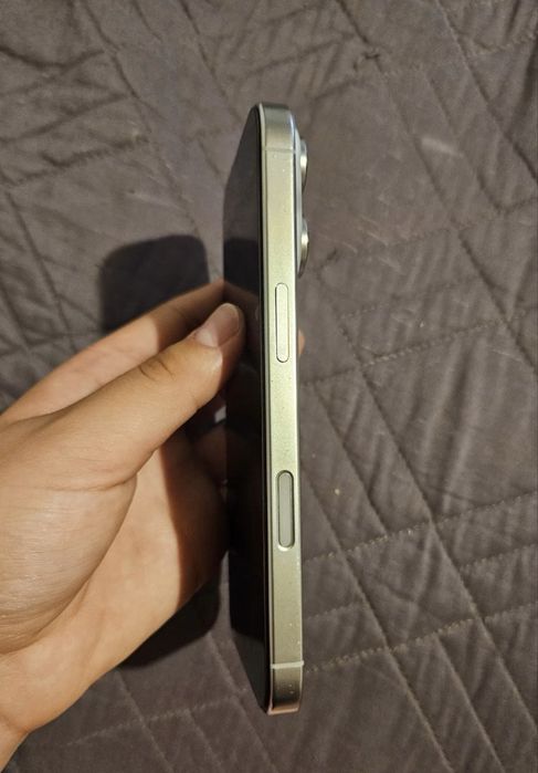 VAND URGENT!!! iphone 16 pro 512 gb