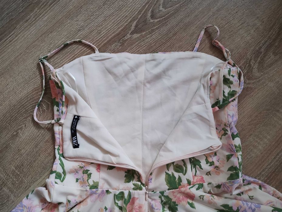 Потници и рокля Zara
