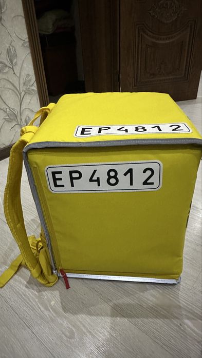 Яндекс сумка почти новый