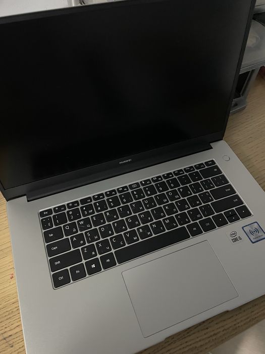 Ноутбук Huawei MateBook D15 (как новый) — Полный комплект