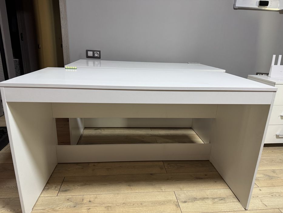 Продам столы для офиса или учебы 2 шт ЛДСП