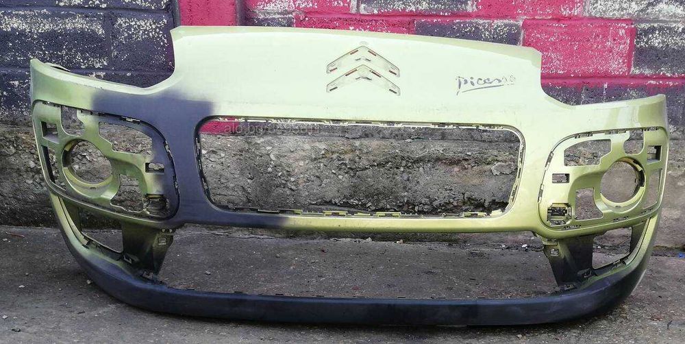 Предна броня за Citroen C3 picasso 2008-2012 година. #033V