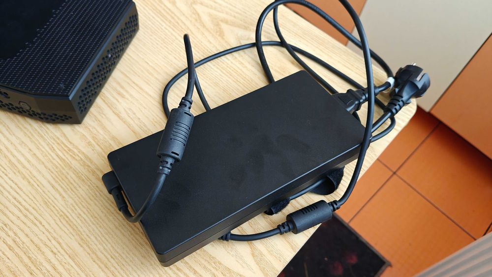Mini PC Intel i7 11-gen 1165G7, 64GB RAM, 2TB SSD