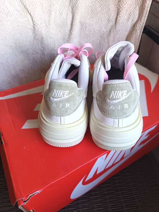 Adidasi Nike Air 1 , Nr38.5 , Originali stare foarte buna , produs second