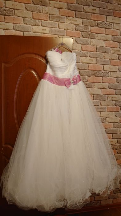 Срочно!Продам свадебное платье. Торг