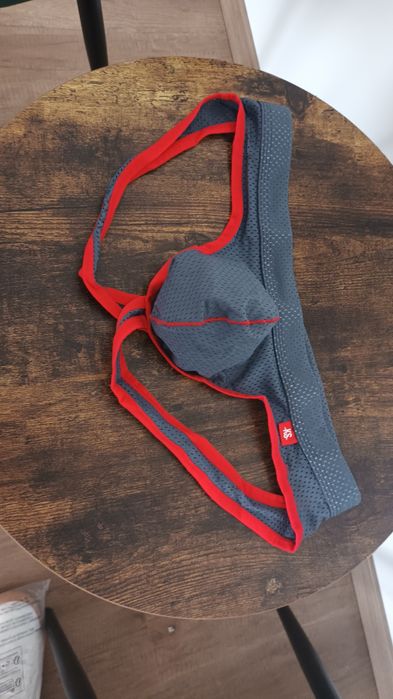 Vând chilot suspensor / jockstrap