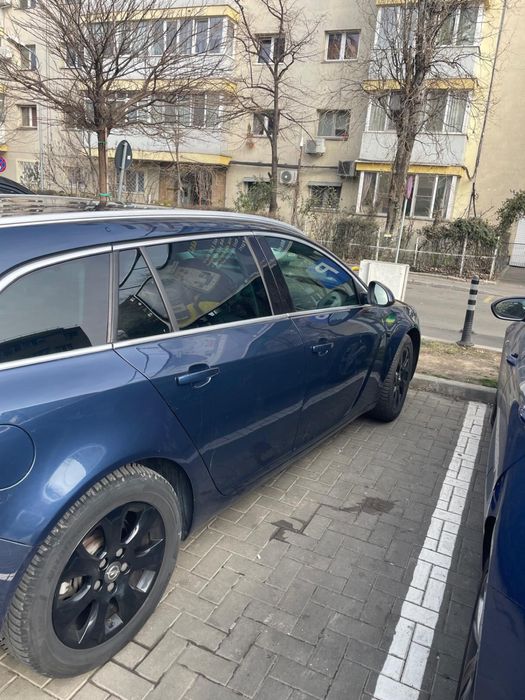 De vanzare opel insignia