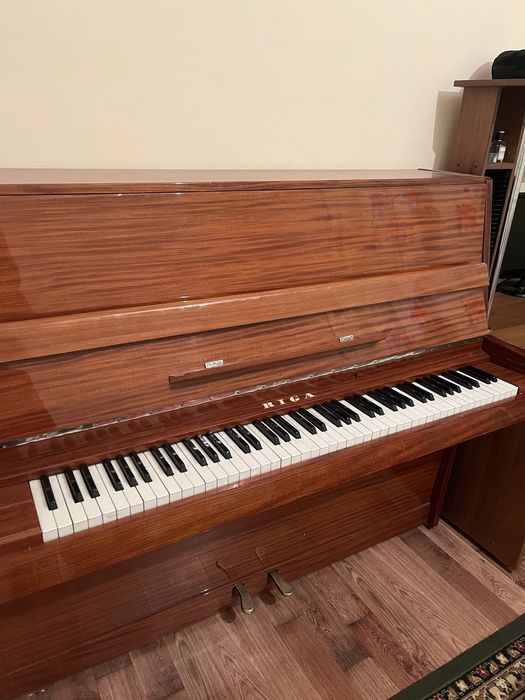 Пианино Riga в отличном состоянии