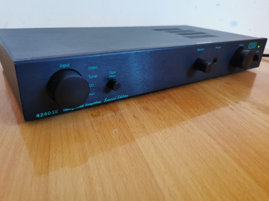 Creek 4240 Special Edition Amplificator Audiofil