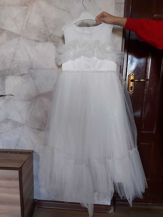 Детские платья вечерние