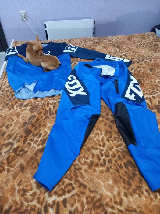 Мото екип Фокс М - L размер за младеж