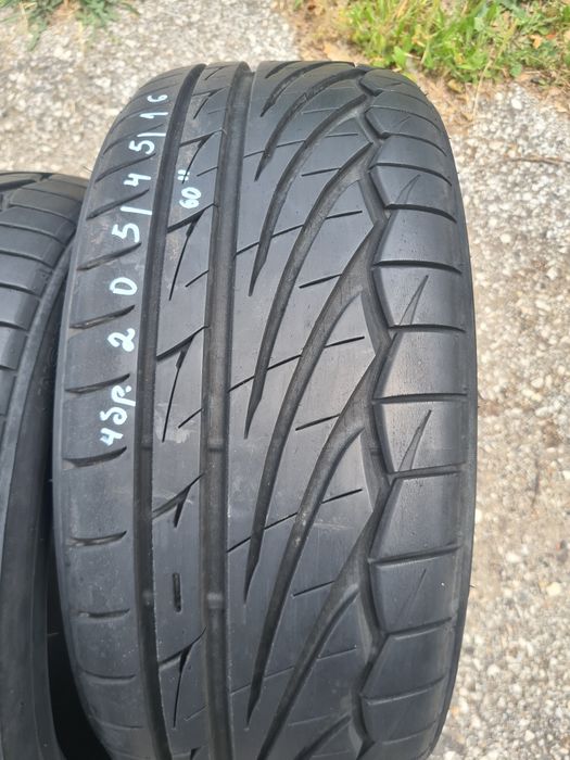 4бр.195/45/16 TOYO
