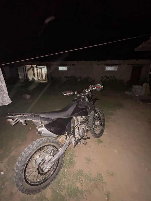 Продам мотоцикл besuda
