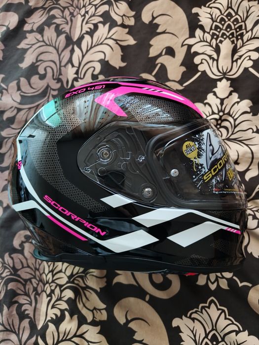 Каска за мотор Scorpion Exo-491