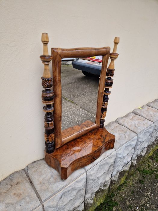 Прекрасна антикварна холандска конзола с огледало