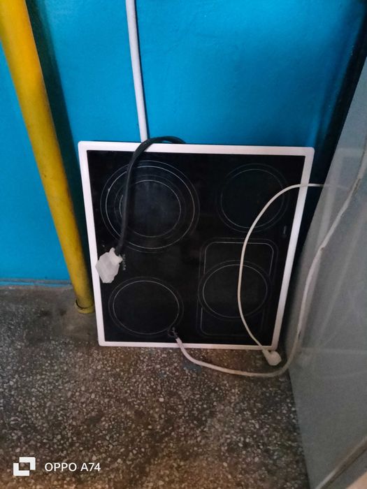 Cuptor profesional cu plita ceramica Mielle