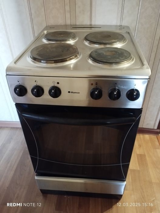 Продам электроплиту Ханса , производство Польша