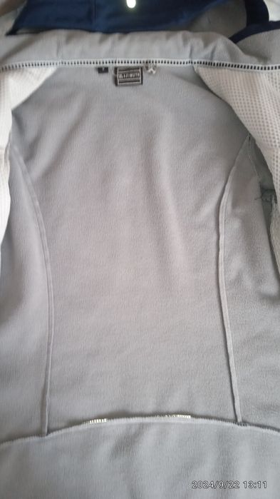 Продам куртку...