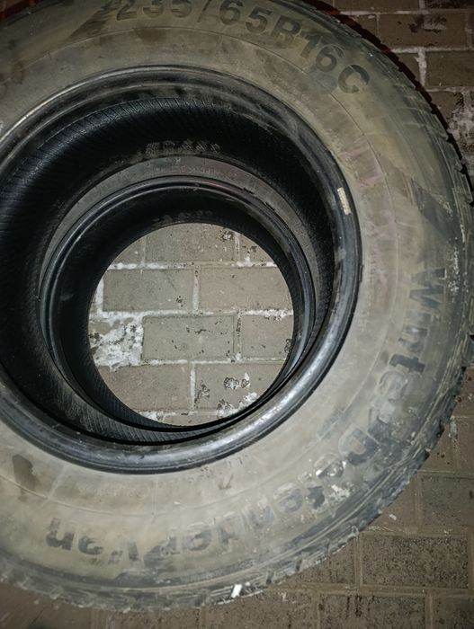 Продается шины на СПРИНТЕР