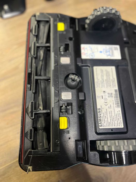 Прахосмукачка робот Samsung