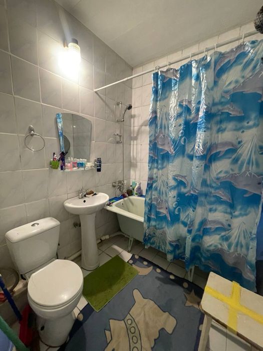 Продам 5/6/9 массив 40 Лет Пебеды