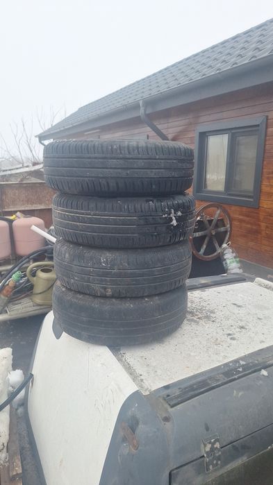 Vând 4 roti Opel Corsa ,