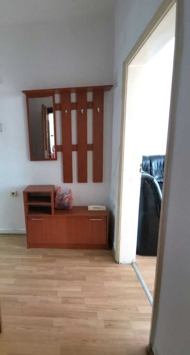 Дава се под наем Тристаен апартамент в Велико Търново, Център - 80 кв.м за 355 € - Снимка #6