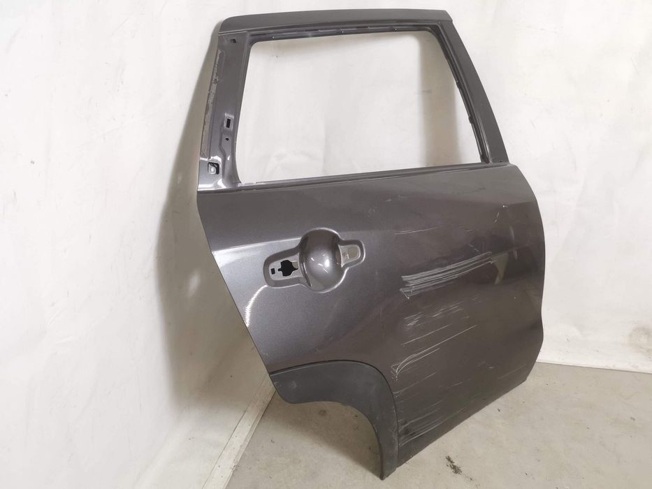 Задна дясна врата / Zadna dqsna vrata Сузуки СХ4 / Suzuki SX4 2 S-Cros