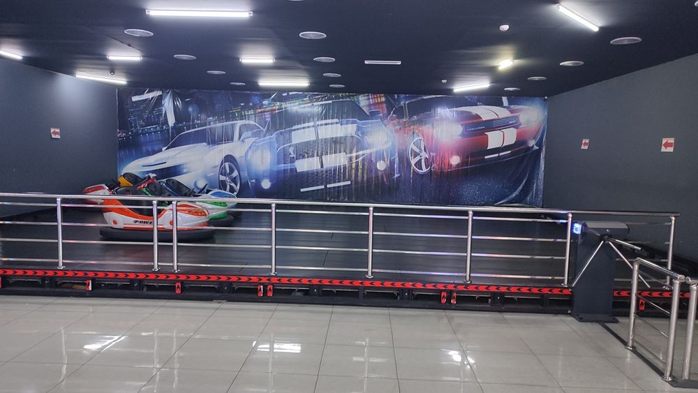 Игровые автоматы и Детская площадка