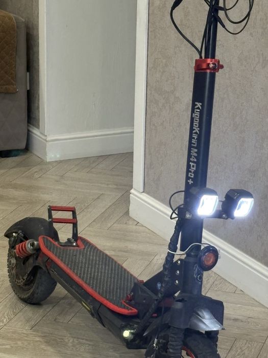 Продам электросамокат