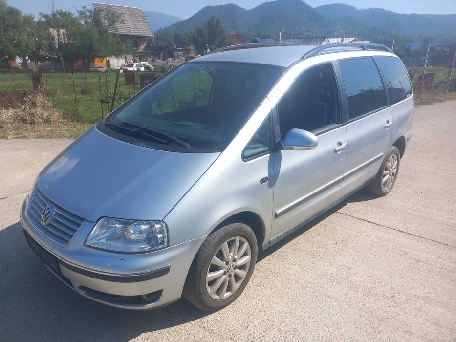VANZARE IN RATE, AVANS 0. VW Sharan 1.9 TDI 4x4, 2010, clima