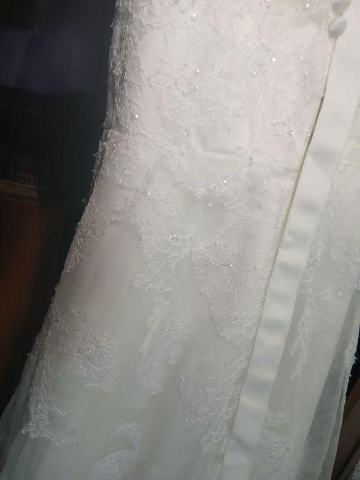 Vand rochie mireasa