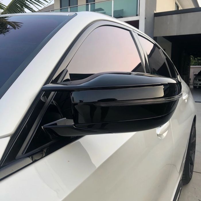 Set oglinzi model Nou M Bmw seria 8 g20 g30 g22 g11 g14 M8