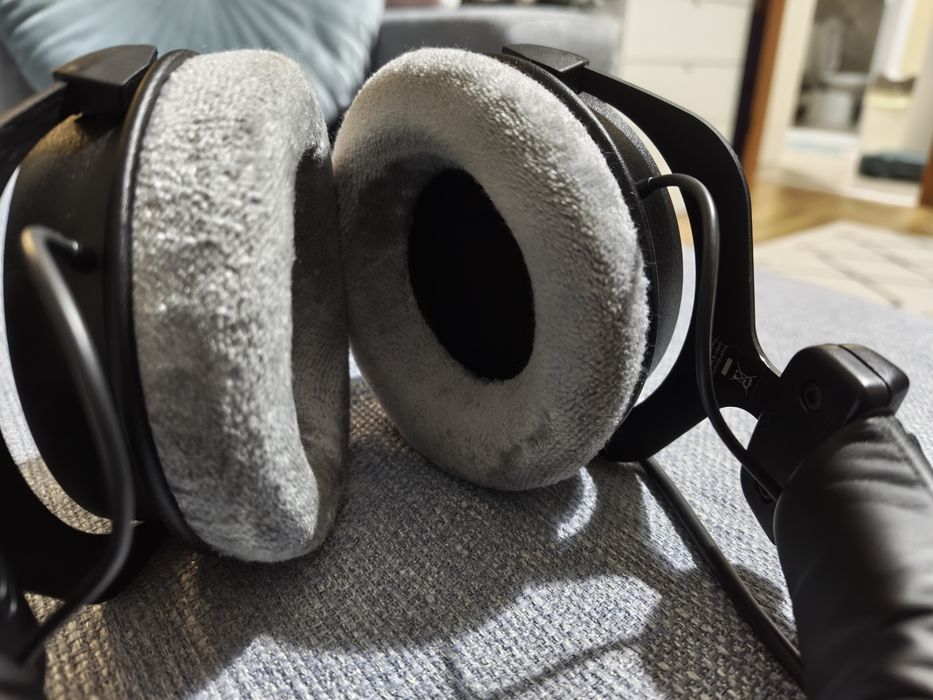 Слушалки Beyerdynamic DT 990 PRO 250 Ohm