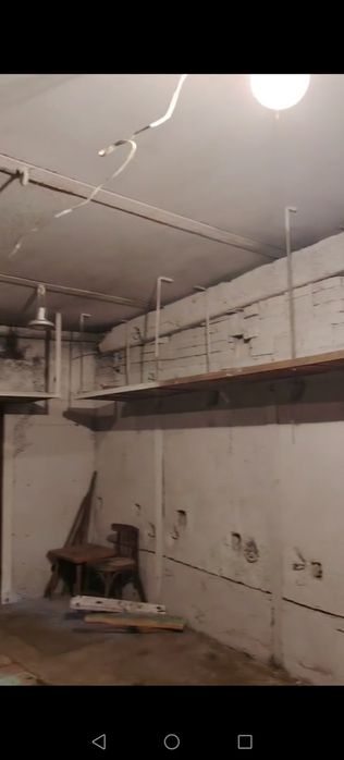 Продам гараж в обществе