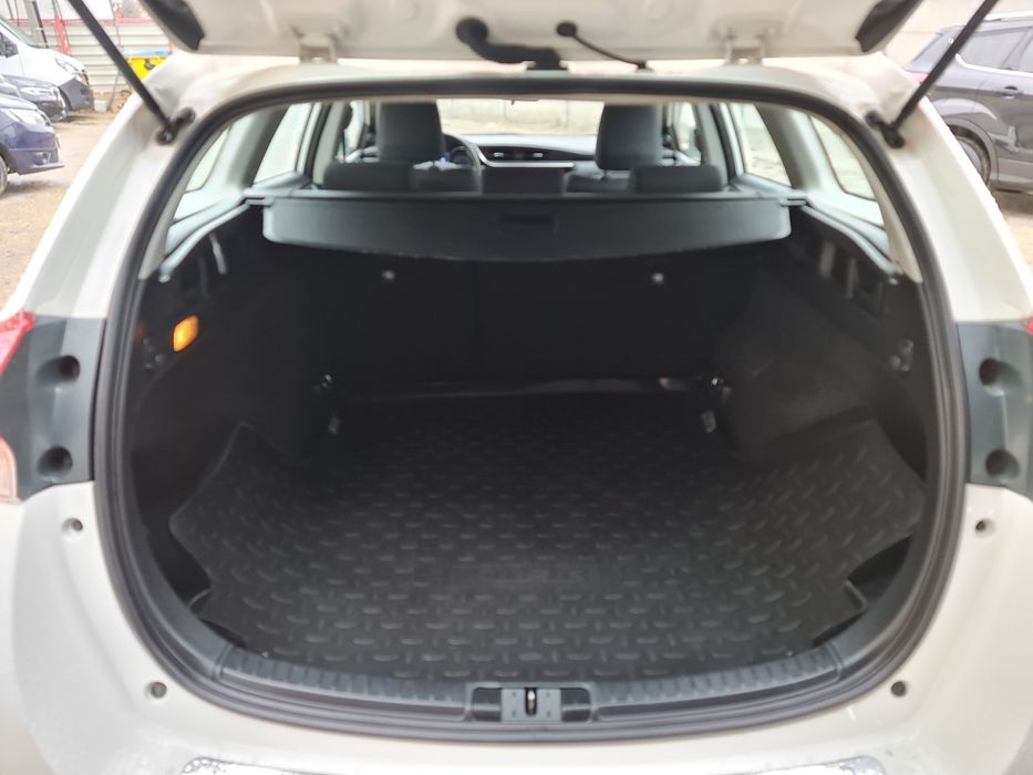 Toyota auris..2019 hybrid