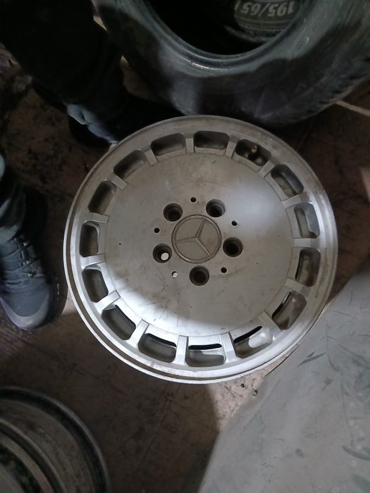 Продам титановые диски на мерс