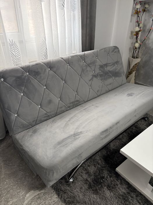 Canapea extensibila+ masuta