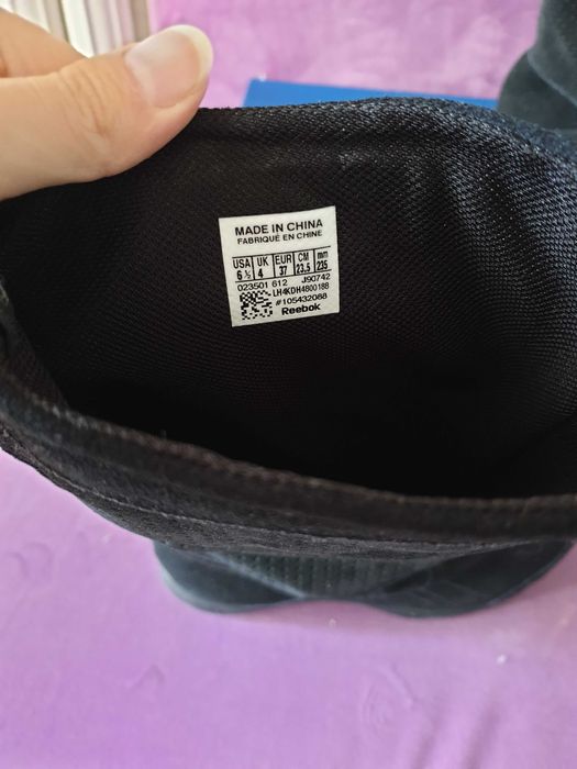 Новые сапоги Reebok Slimtone