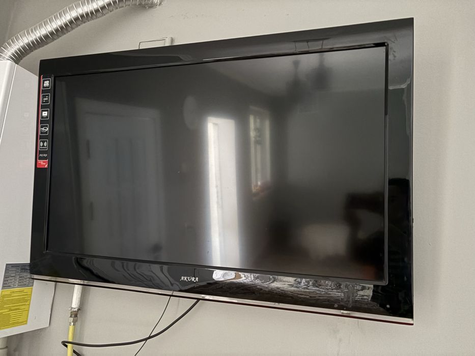 Срочно продам телевизор